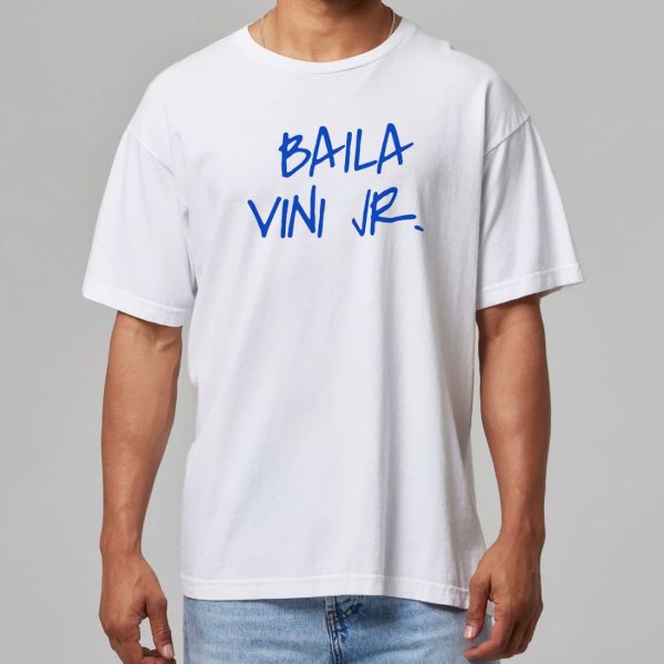 Camavinga Wearing Baila Vini Jr Shirt 11