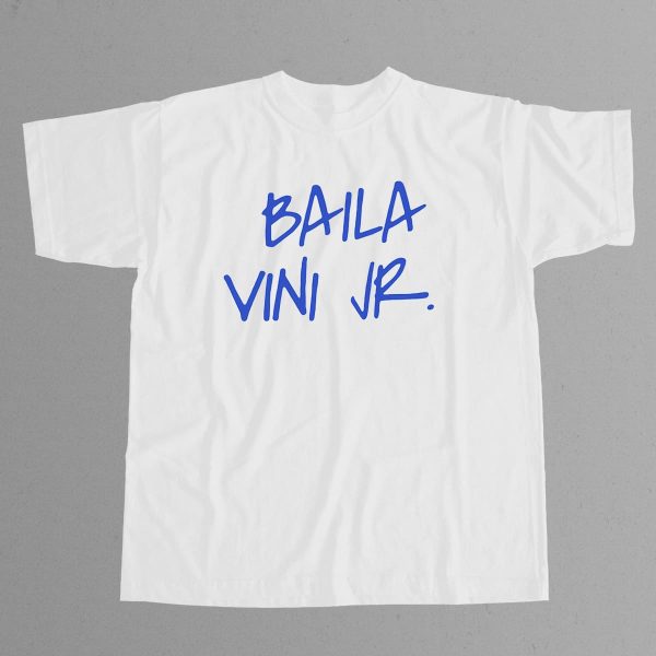 Camavinga Wearing Baila Vini Jr Shirt 12