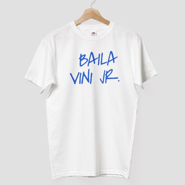 Camavinga Wearing Baila Vini Jr Shirt 7