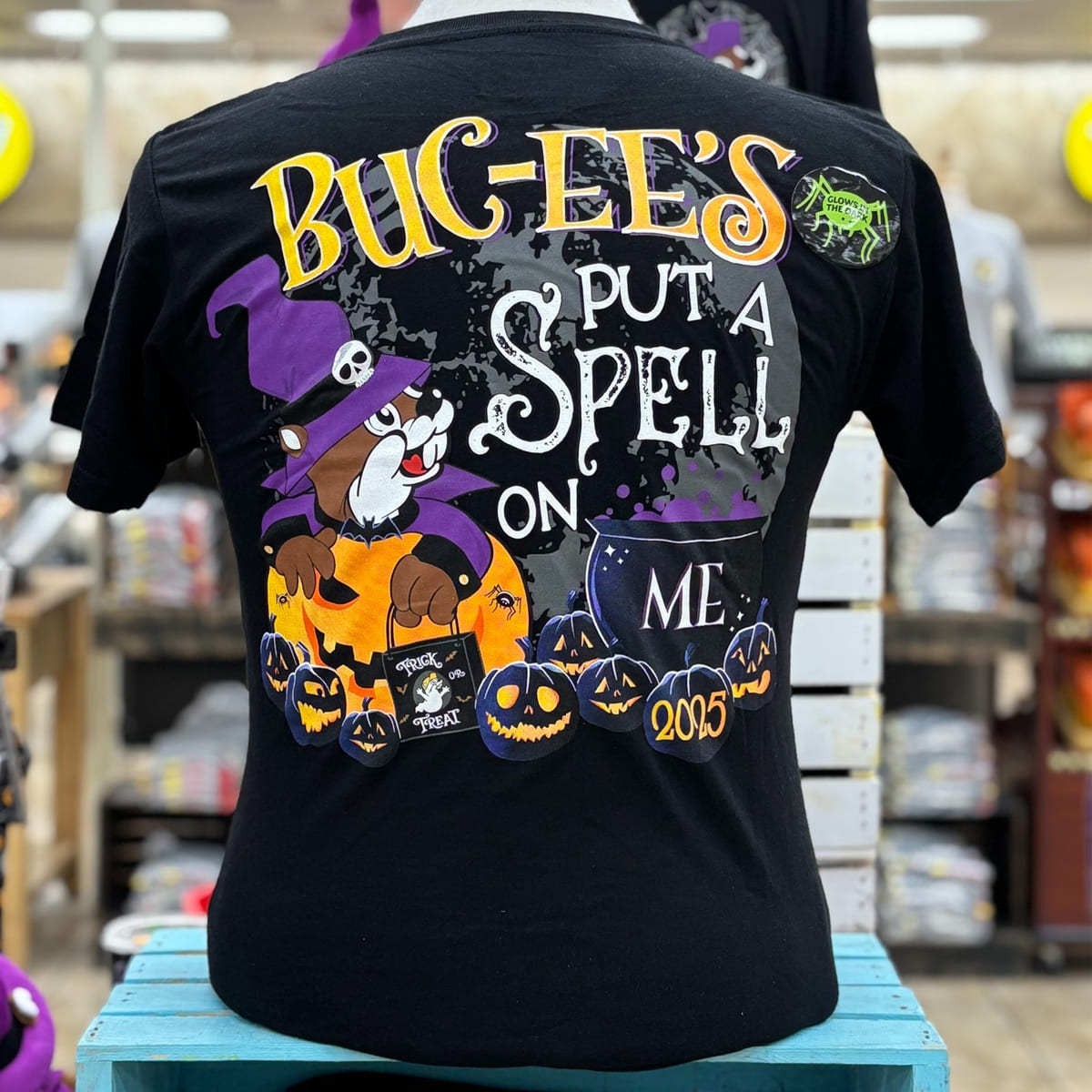 Buc ees Halloween Shirt 2025 2 Buc ees Halloween Shirt 2025 2