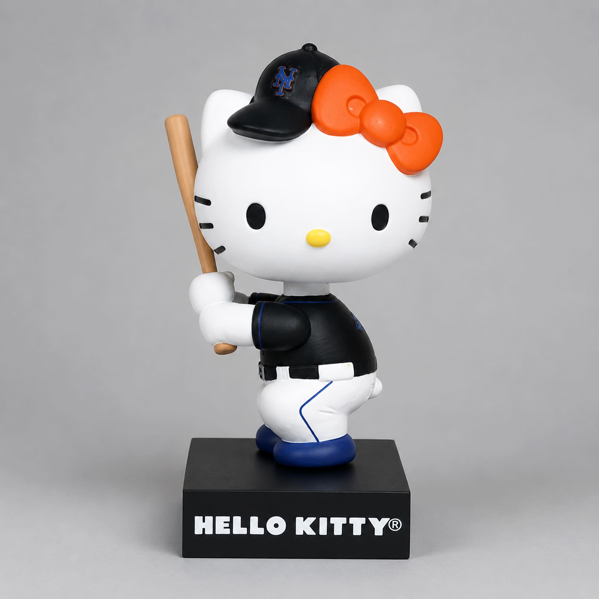2026 Mets Hello Kitty Bobblehead Giveaway 2 2026 Mets Hello Kitty Bobblehead Giveaway 2