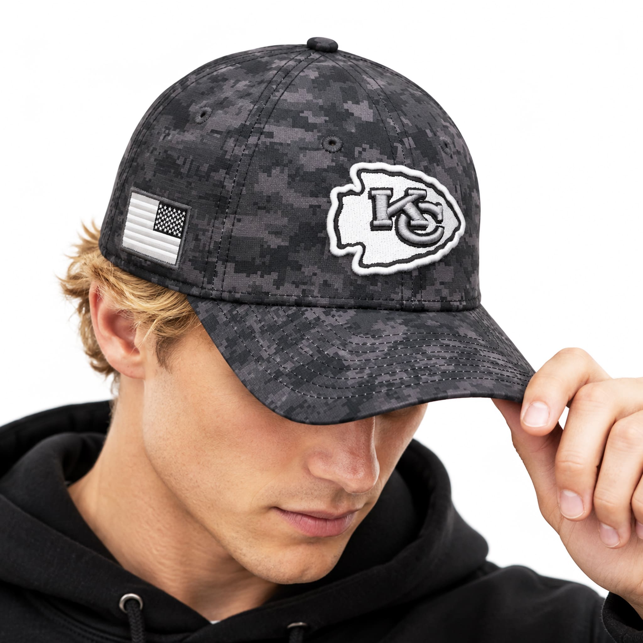 Chiefs Salute To Service 2026 Camo Hat 2 Chiefs Salute To Service 2026 Camo Hat 2